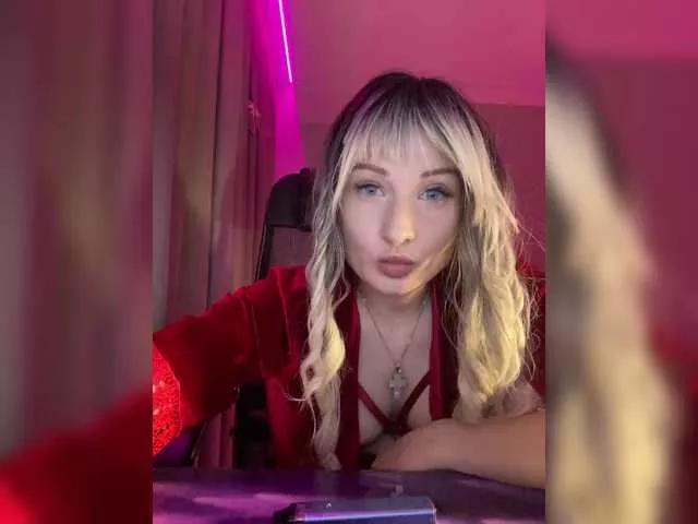 ChristineBlack on BongaCams 
