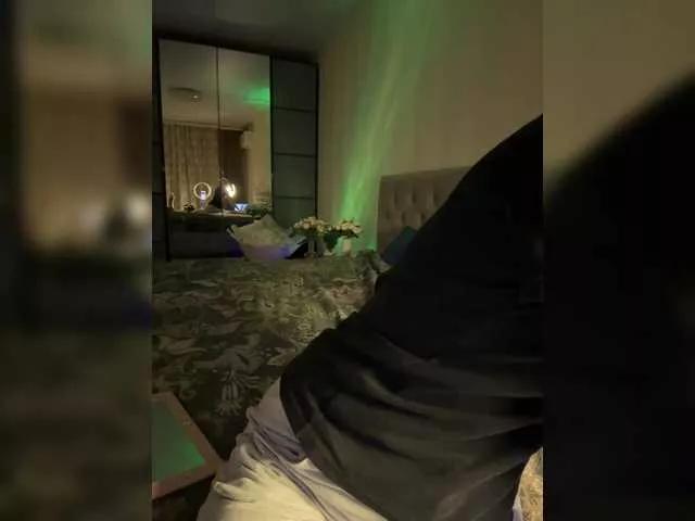 Cosmos13131 on BongaCams 