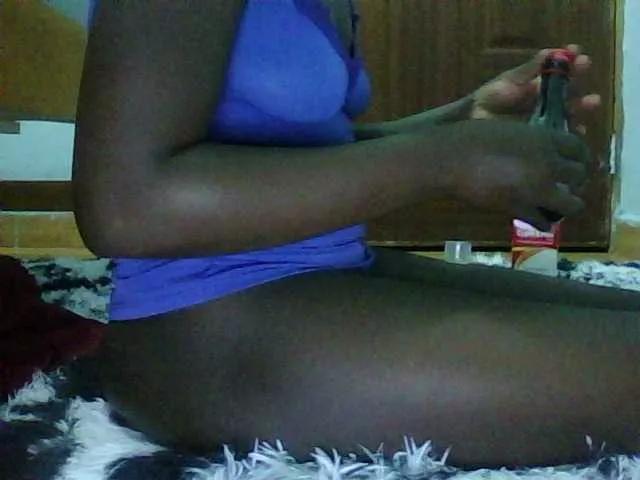 Cute-vee on BongaCams 