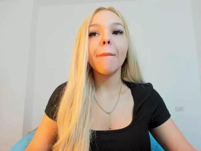 DaisyAbby on BongaCams 