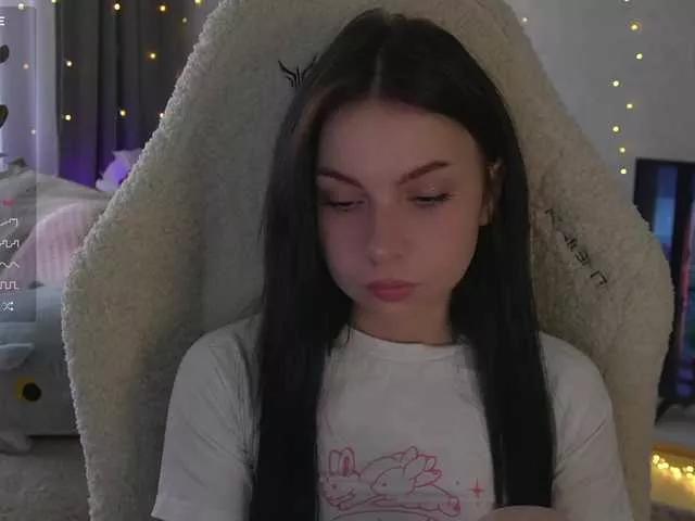 DrammaQueennnn on BongaCams 