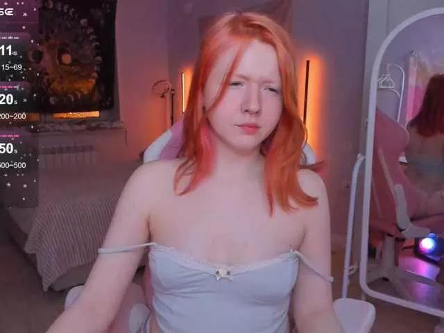 Earthlyalien on BongaCams 