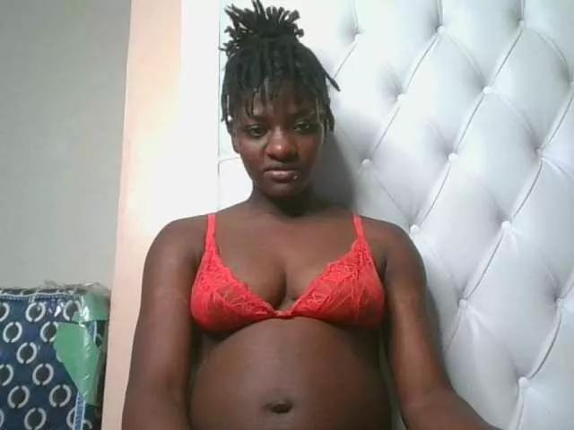 ebonychoco on BongaCams 