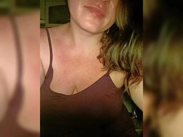 Elizabethh on BongaCams 