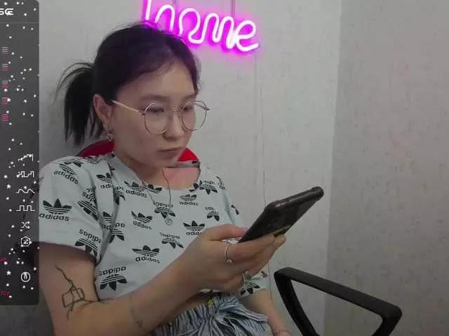 ElliMilka on BongaCams 
