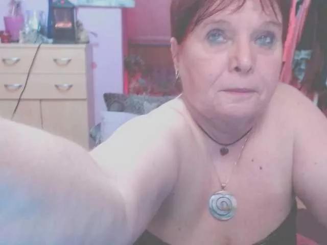 Elmira63 on BongaCams 