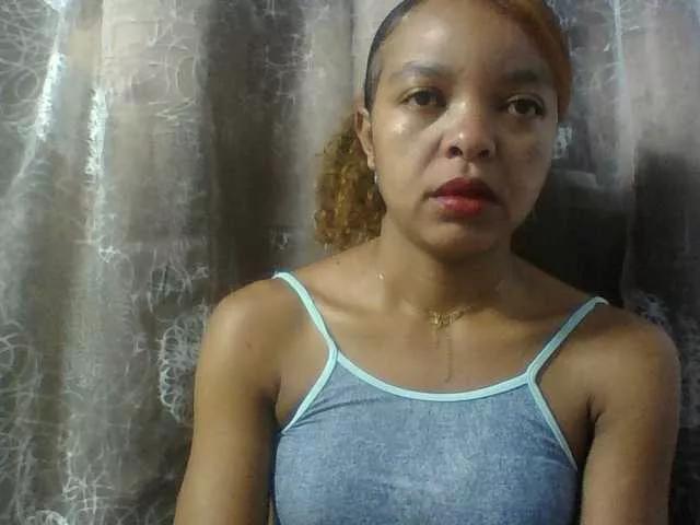ELODIE12 on BongaCams 