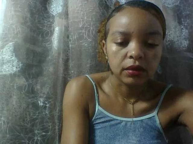 ELODIE12 on BongaCams 