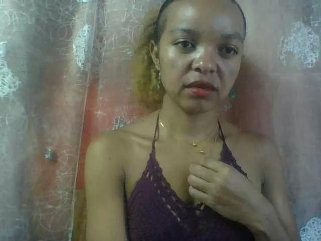 ELODIE12 on BongaCams 