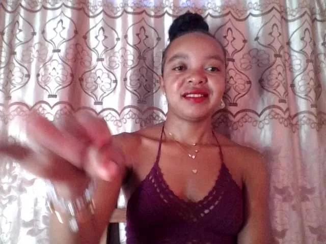 ELODIE12 on BongaCams 