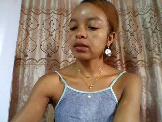 ELODIE12 on BongaCams 