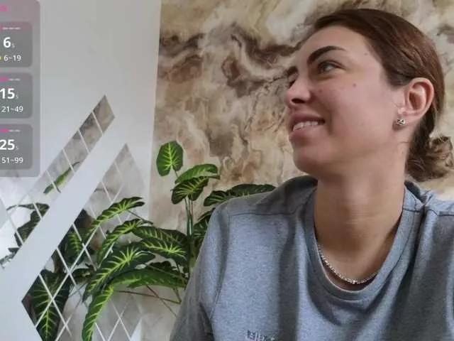 Ema-skyy on BongaCams 