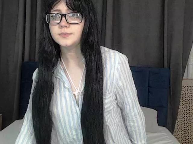 EmilyAngels on BongaCams 