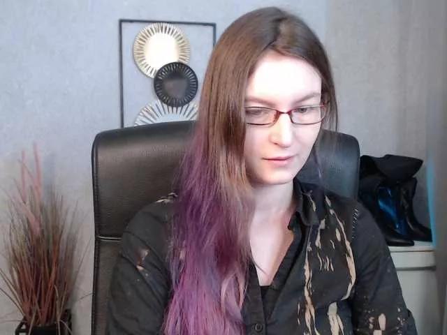 EmmaHeart on BongaCams 