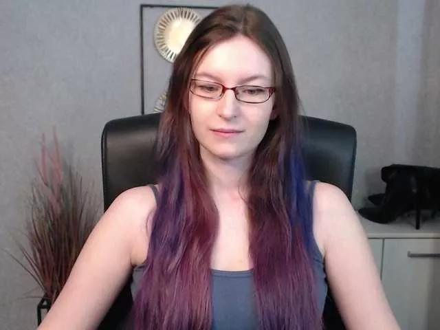 EmmaHeart on BongaCams 