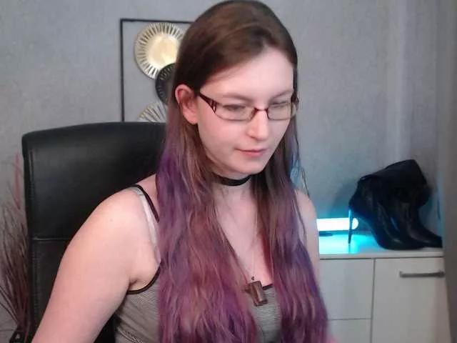 EmmaHeart on BongaCams 