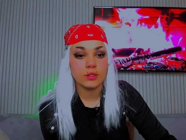 Cute EricaHoff wants you to fuck her body now EricaHoff from BongaCams