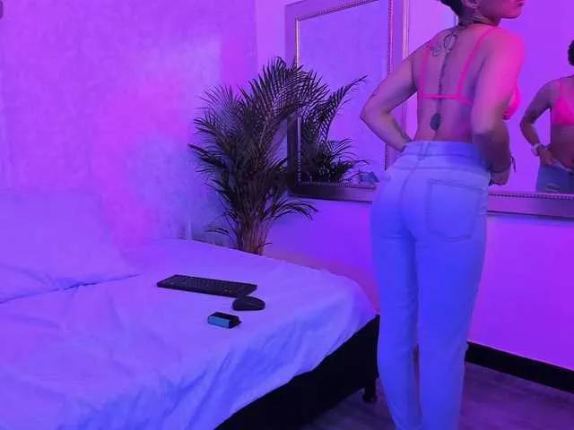 Eva-Duke on BongaCams 