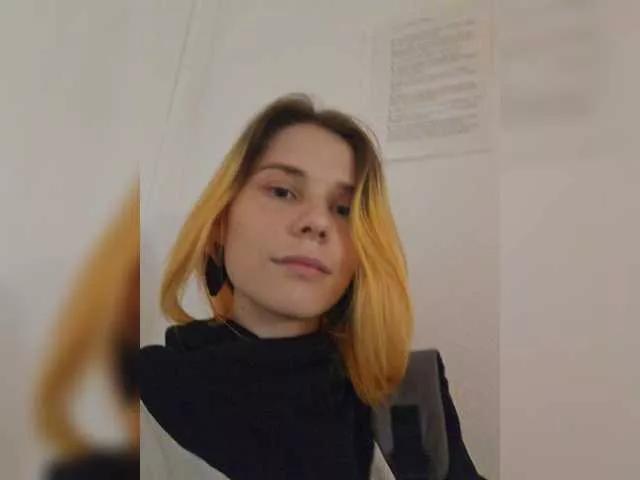 Eva-Hayes on BongaCams 