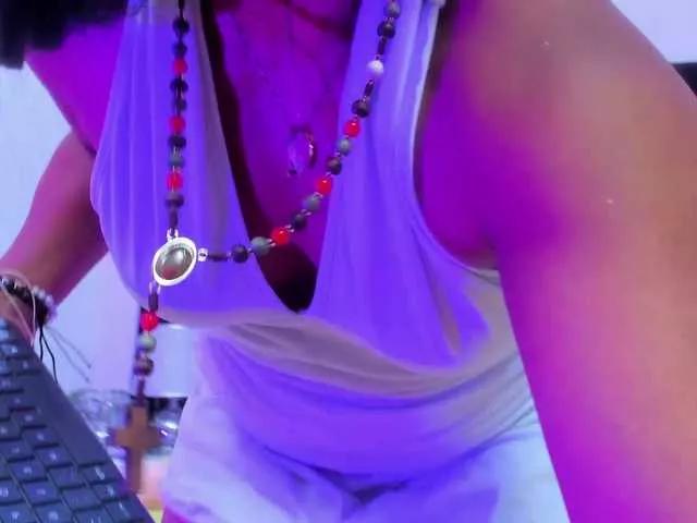 EvaDreams1 on BongaCams 