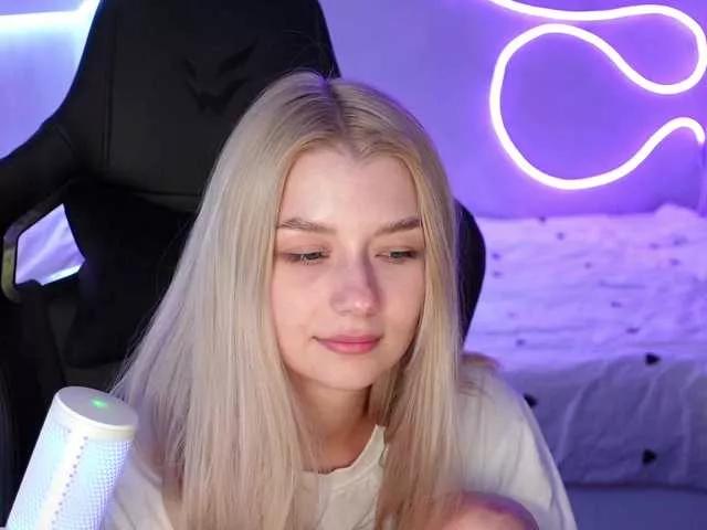 fiksikBoom on BongaCams