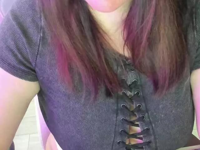 FistaIIIkaa on BongaCams