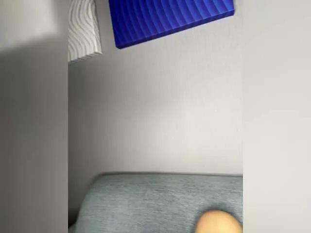 Naked Flexibleass wants you to fuck her body now Flexibleass from BongaCams