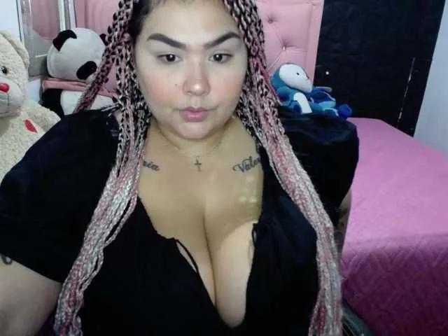 GabiBigBoobs on BongaCams 