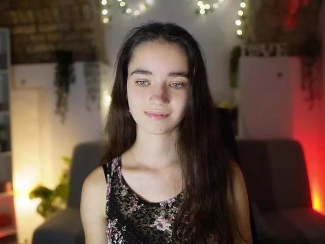 GiaPaige18 on BongaCams