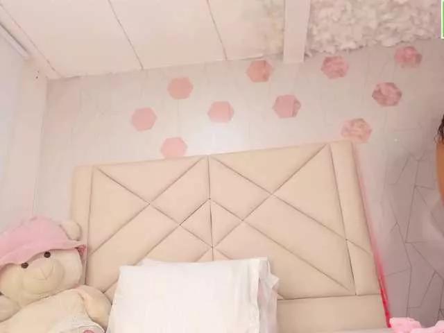 GiaScott on BongaCams 