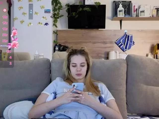 Girlalonehome on BongaCams 
