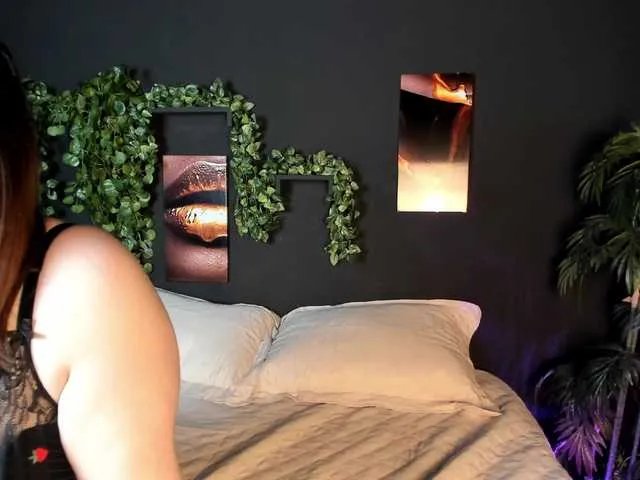 Gomory-kitty from BongaCams