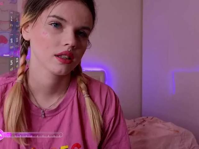HannaCristal on BongaCams 