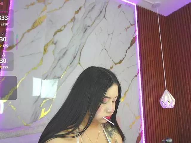 haylie-1 on BongaCams 