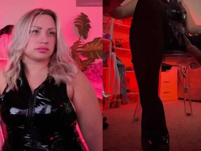 HomePussy1 on BongaCams 