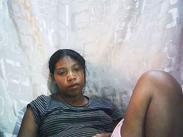 Honey699 on BongaCams 