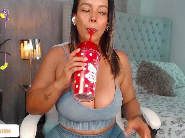 hot-addiction on BongaCams 