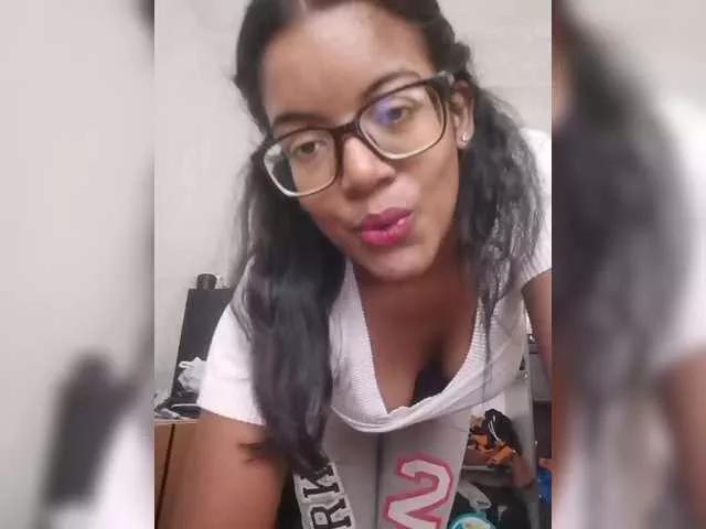 IndianBeaut on BongaCams 