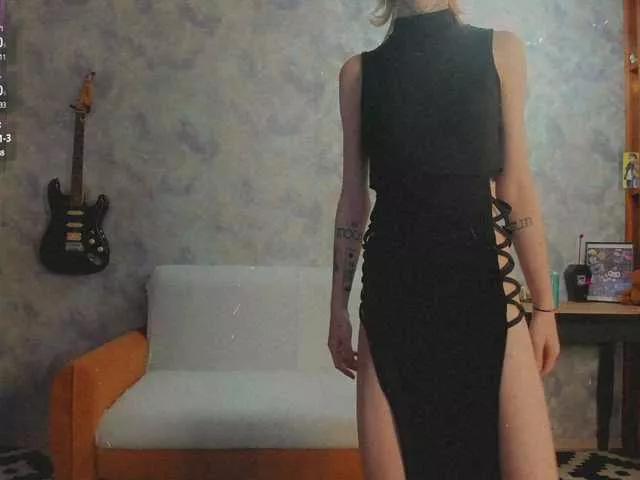 InessaFly on BongaCams 