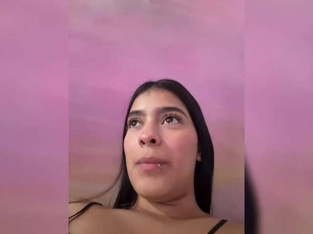 isa-queen on BongaCams 