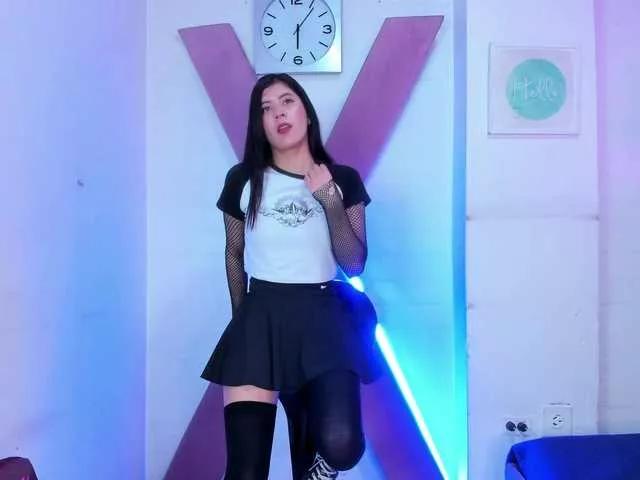 Issabela22 on BongaCams 