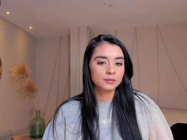 IvannaRussell on BongaCams 