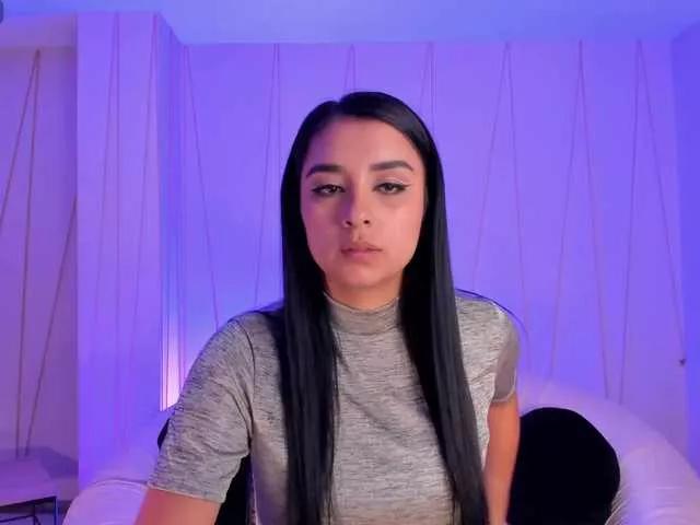 IvannaRussell on BongaCams 