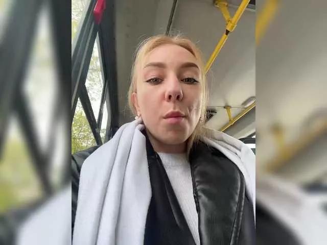 Janchi- on BongaCams 
