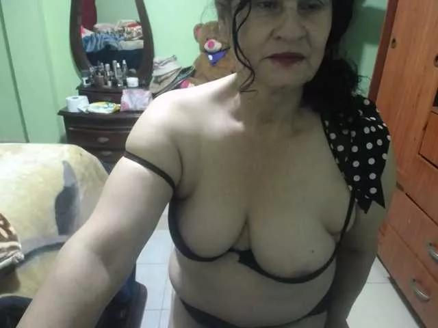 jazmin-mature on BongaCams 