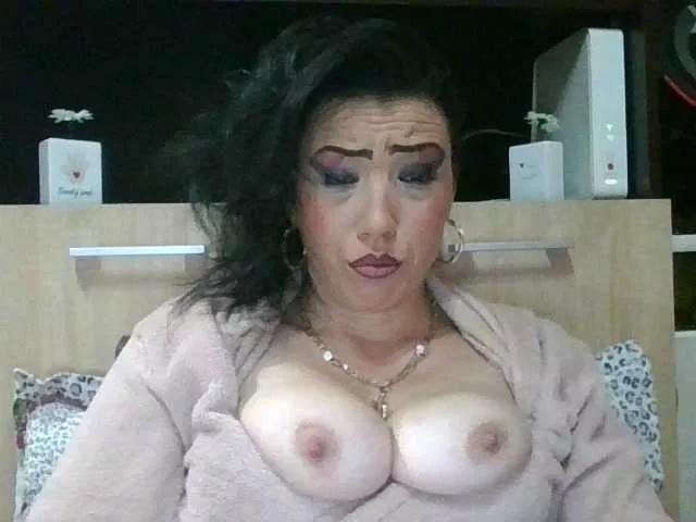 JesicaBonita1 on BongaCams 