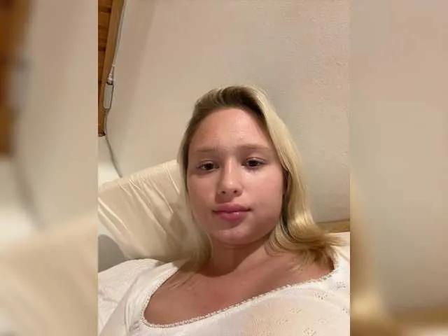 Discover JessiePornstar, she wants to masturbate for you JessiePornstar from BongaCams