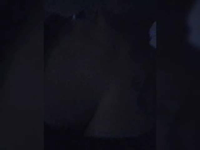 juicyDz on BongaCams 