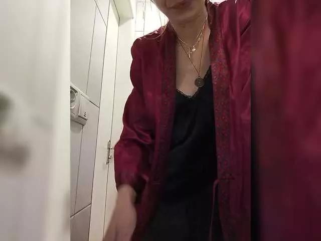 Julburg on BongaCams 