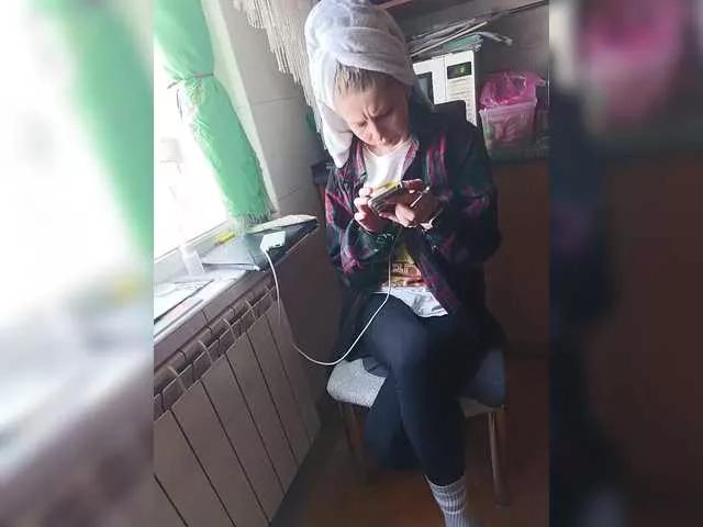 Julburg on BongaCams 